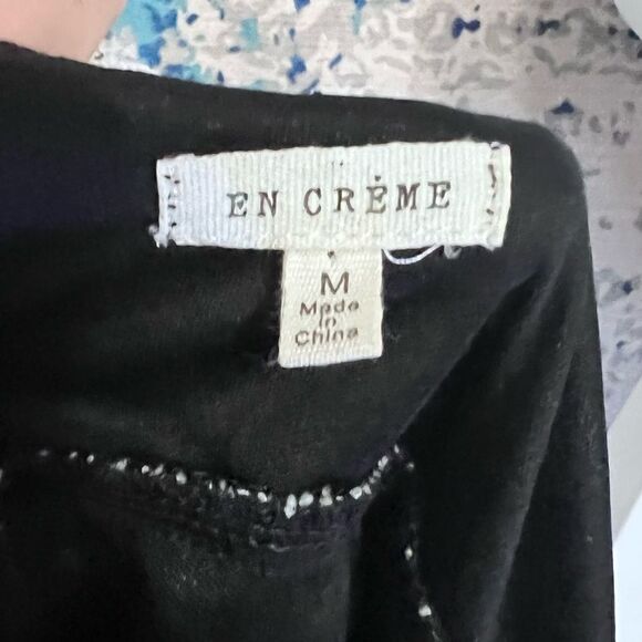🌟En Crème black and white lace bell sleeve skater dress, size medium - Picture 4 of 6